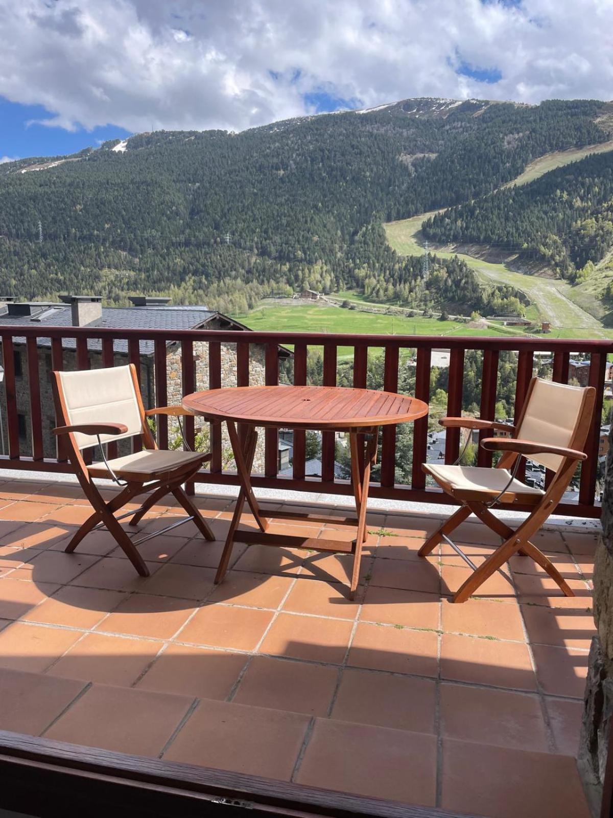 Chez Maurice Avec Une Belle Vue El Tarter